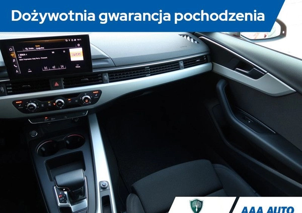 Audi A4 cena 99000 przebieg: 137352, rok produkcji 2021 z Bobolice małe 407